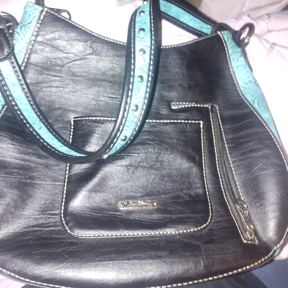 MONTANA WEST Conceal & Carry Handbag (Turquoise/Black embroidered flower design)